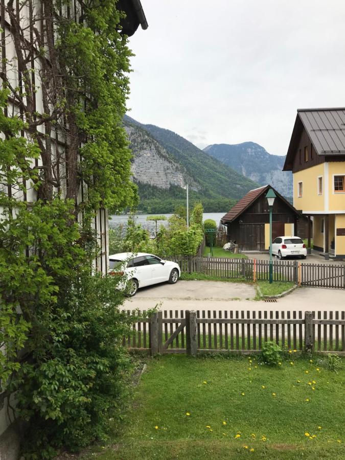 Glueck Am See - Apartment Mit Seezugang ฮัลล์สตัทท์ ภายนอก รูปภาพ