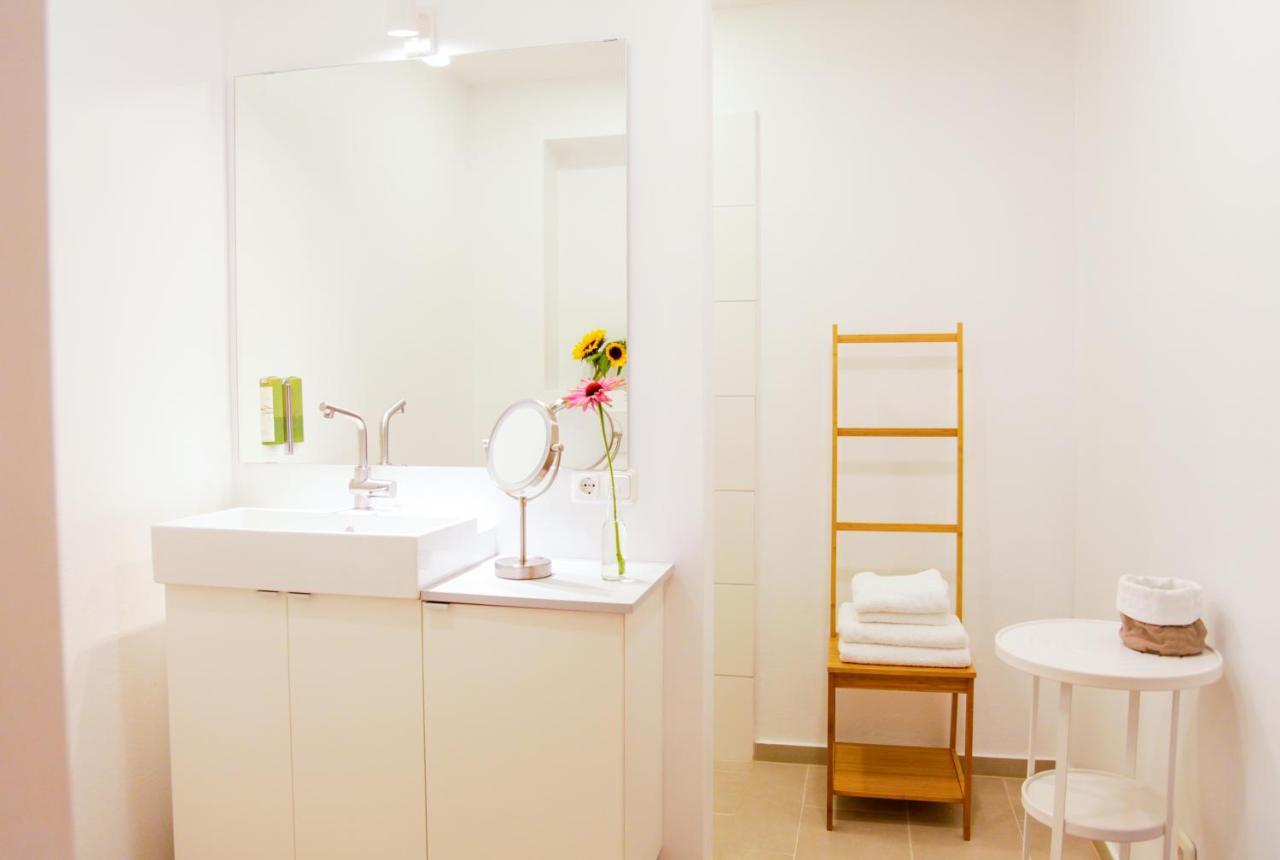 Glueck Am See - Apartment Mit Seezugang ฮัลล์สตัทท์ ภายนอก รูปภาพ